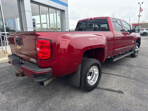 Used 2019 Chevrolet Silverado 3500 High Country w/ Duramax Plus Package AWD/4WD image 3