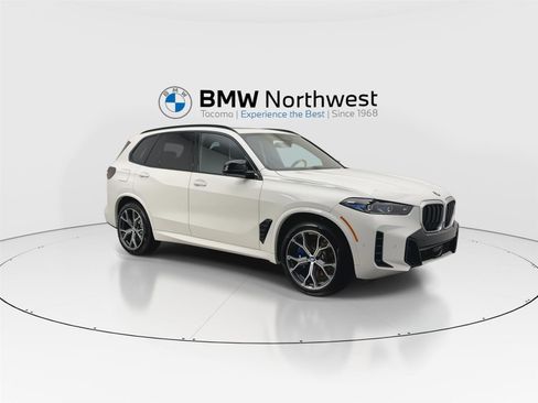New 2026 BMW X5 M60i image 6