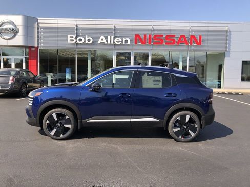 New 2026 Nissan Kicks SR w/ Cold Weather Package image 11