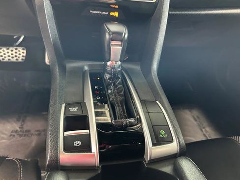 Used 2019 Honda Civic Sport image 16