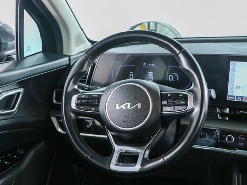 Used 2023 Kia Sportage EX FWD image 12