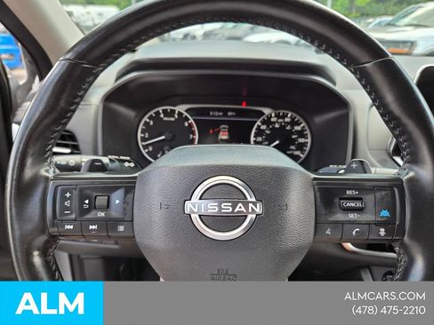 Used 2025 Nissan Rogue SV FWD image 23