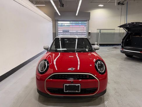 Used 2025 MINI Cooper S FWD image 8