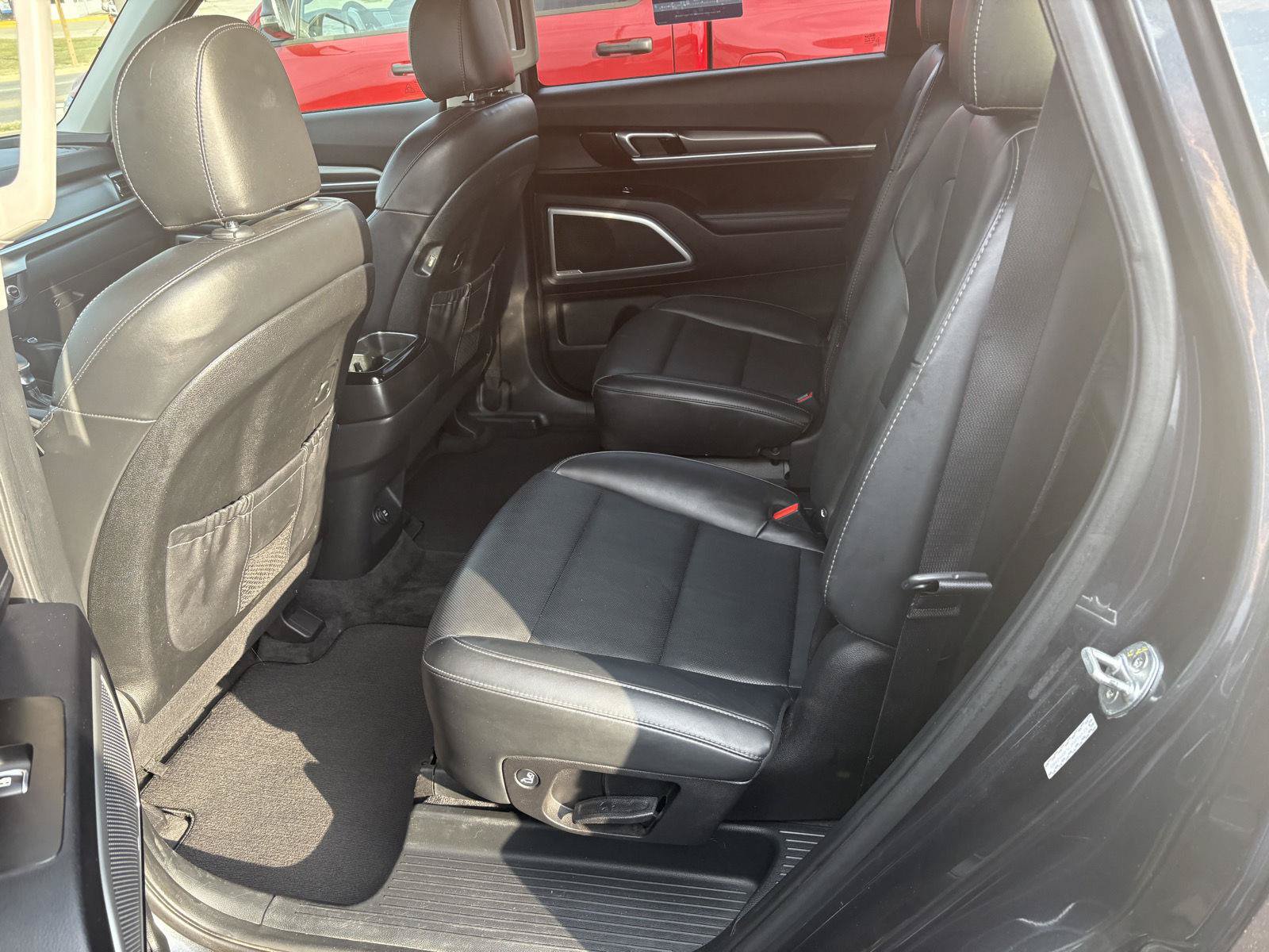 Used 2020 Kia Telluride S AWD/4WD image 14