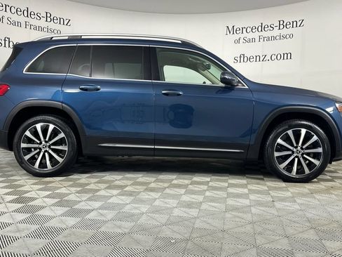 Certified 2022 Mercedes-Benz GLB 250 4MATIC image 3
