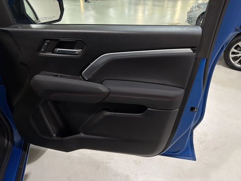 Used 2023 Chevrolet Colorado Z71 w/ Z71 Convenience Package 2 image 38