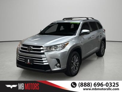 Used 2019 Toyota Highlander XLE