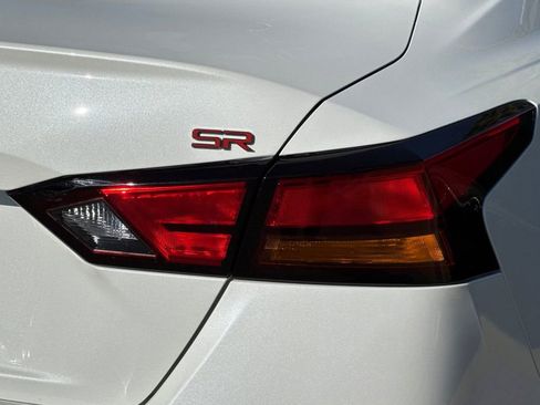 New 2025 Nissan Altima 2.5 SR image 7