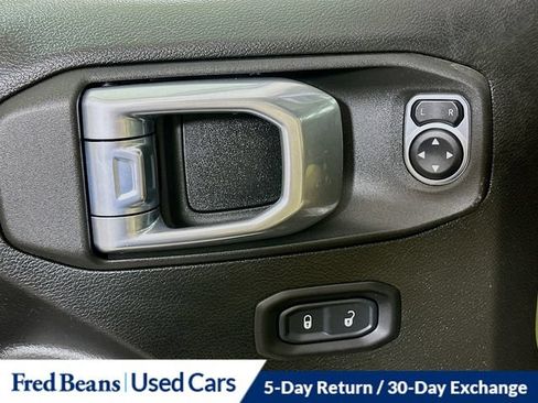Used 2022 Jeep Wrangler Unlimited Sport AWD/4WD image 24