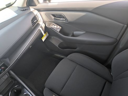 New 2026 Nissan Rogue S FWD image 22