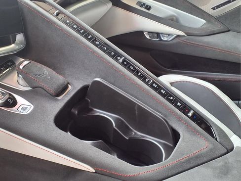 Used 2023 Chevrolet Corvette Stingray Premium Cpe w/ Z51 Performance Package RWD image 15