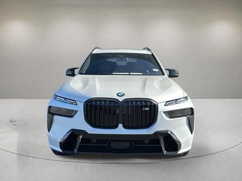 Used 2025 BMW X7 M60i AWD/4WD image 2