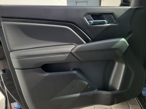 New 2026 GMC Canyon Elevation w/ Convenience Package RWD image 17
