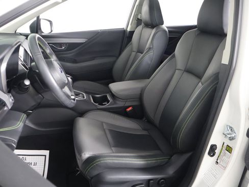 Used 2025 Subaru Outback Onyx Edition image 31