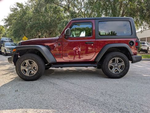 Used 2021 Jeep Wrangler Sport w/ Technology Group AWD/4WD image 5