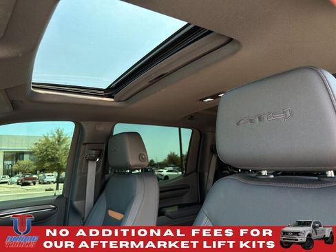 Used 2024 GMC Sierra 1500 AT4 w/ Technology Package AWD/4WD image 22