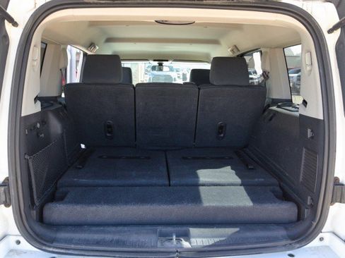 Used 2008 Jeep Commander Sport AWD/4WD image 25