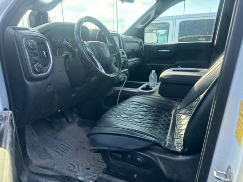 Used 2022 Chevrolet Silverado 1500 RST w/ Z71 Off-Road Package AWD/4WD image 6