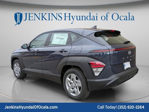 New 2026 Hyundai Kona SE image 6