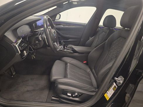 Used 2023 BMW 540i w/ Executive Package image 7