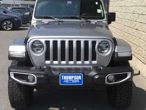 Used 2021 Jeep Wrangler Unlimited Sahara image 2