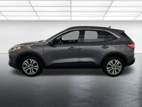 Used 2022 Ford Escape SEL w/ Technology Package image 5