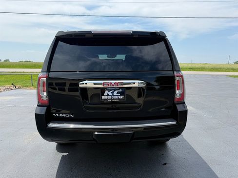 Used 2020 GMC Yukon Denali w/ Denali Ultimate Package AWD/4WD image 7