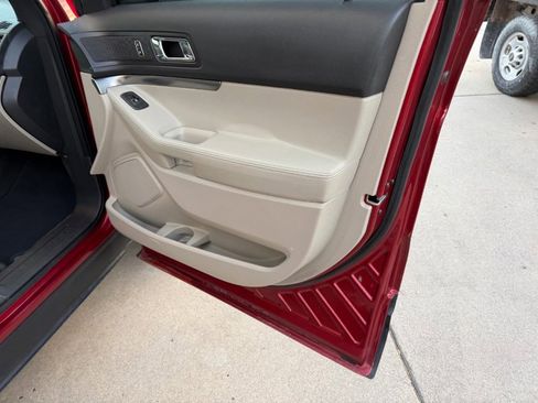 Used 2013 Ford Explorer 4WD image 18