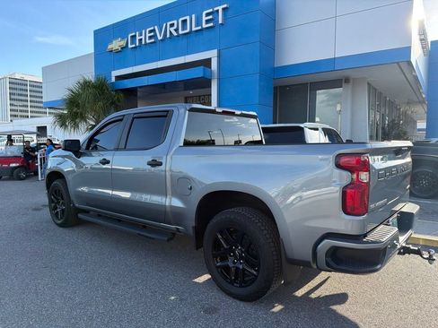 Used 2025 Chevrolet Silverado 1500 Custom w/ Turbomax Blackout Package RWD image 3