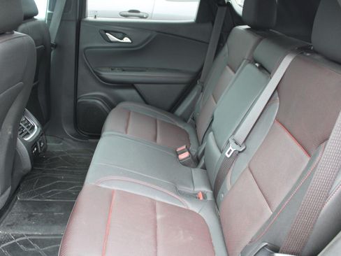 Used 2024 Chevrolet Blazer RS FWD image 6
