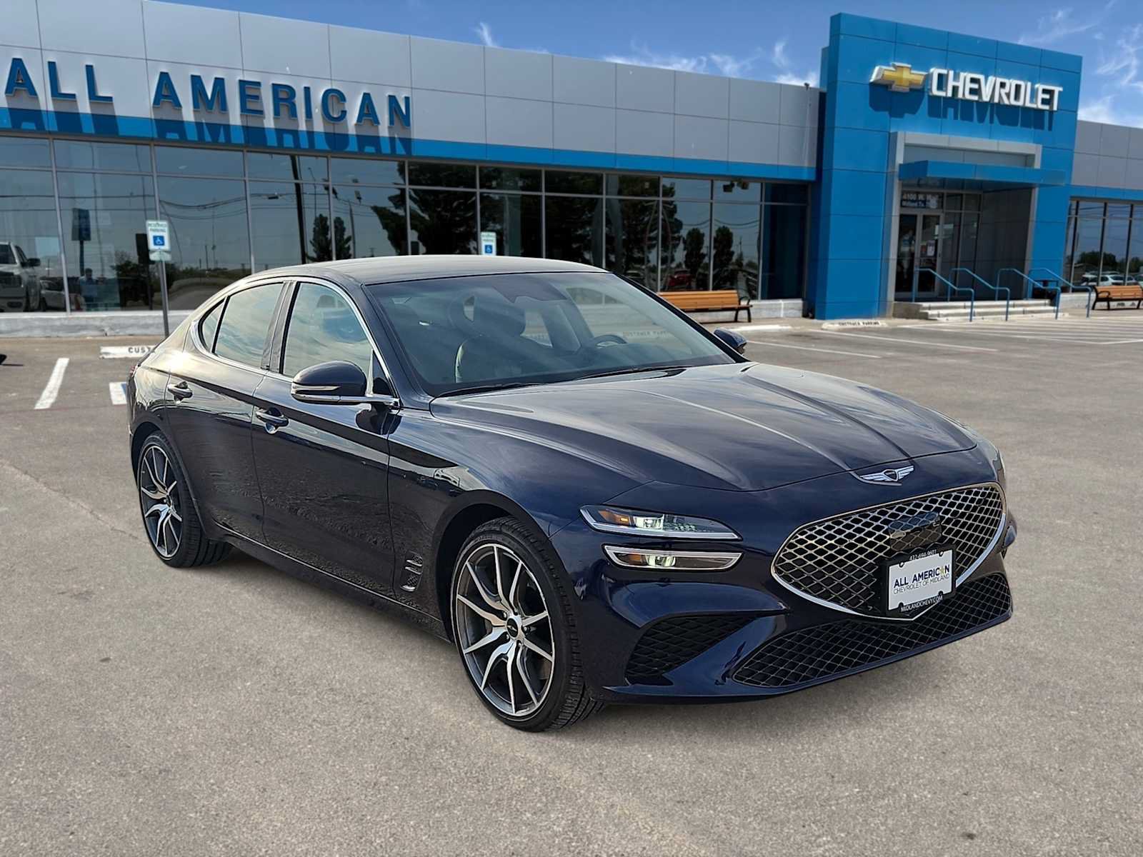 Used 2026 Genesis G70 2.5T RWD image 2