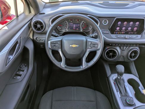 Used 2022 Chevrolet Blazer LT AWD/4WD image 13