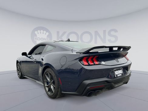 Used 2024 Ford Mustang Dark Horse image 4