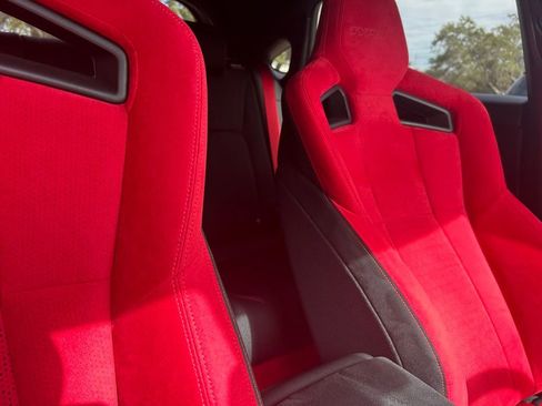 Used 2025 Honda Civic Type R image 36