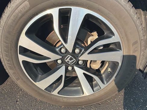 Used 2019 Honda Odyssey Elite image 4