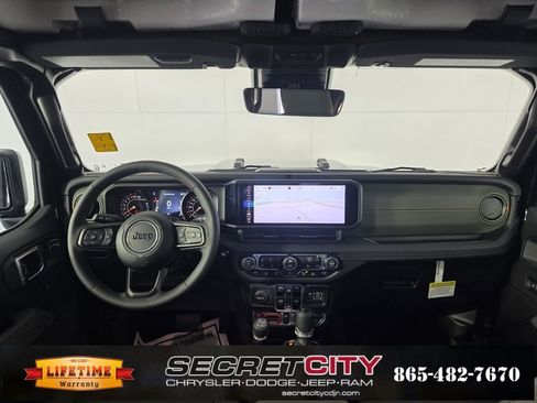 New 2025 Jeep Gladiator Mojave image 28