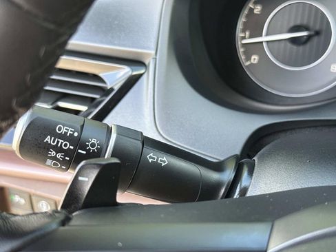 Used 2024 Acura RDX SH-AWD w/ Technology Package image 41