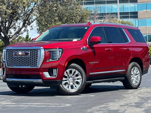 Used 2024 GMC Yukon Denali AWD/4WD image 8