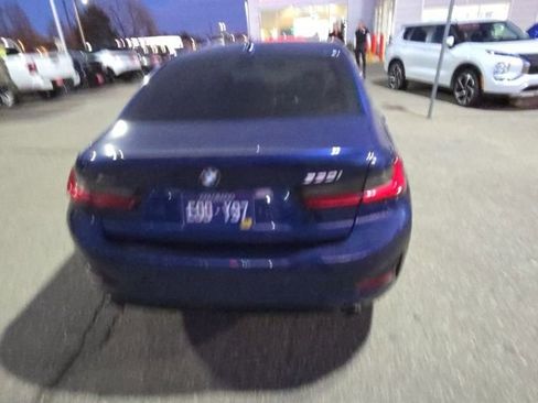 Used 2019 BMW 330i xDrive Sedan w/ Premium Package image 5
