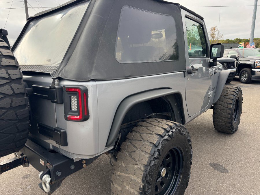 Used 2015 Jeep Wrangler Sport w/ Quick Order Package 23S AWD/4WD image 11