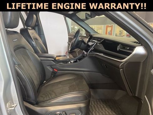 Used 2024 Jeep Grand Cherokee Trailhawk image 36