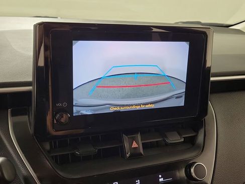 Used 2023 Toyota Corolla LE FWD image 29