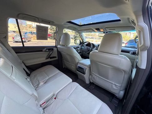 Used 2019 Lexus GX 460 Premium w/ Premium Package AWD/4WD image 20