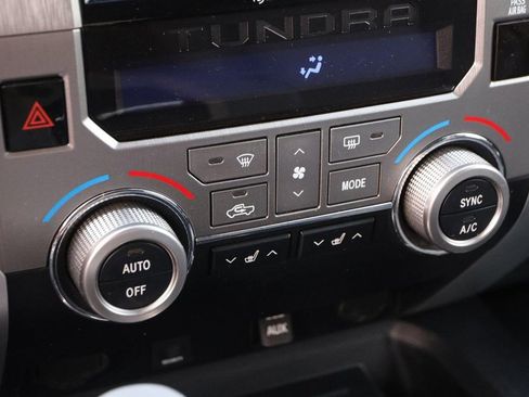 Used 2019 Toyota Tundra Limited AWD/4WD image 18