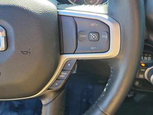 Used 2023 RAM 1500 Big Horn image 9