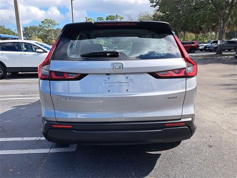 Certified 2023 Honda CR-V LX image 5