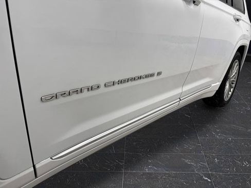 Used 2024 Jeep Grand Cherokee L Summit w/ Advanced Protech Group IV image 38