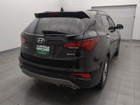 Used 2017 Hyundai Santa Fe Sport image 7