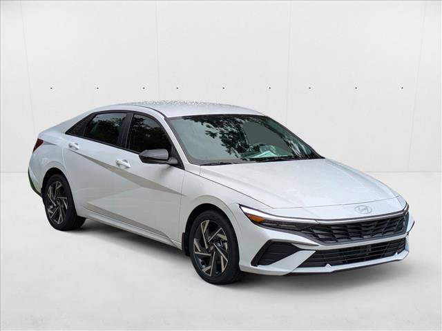 New 2025 Hyundai Elantra SEL FWD image 6