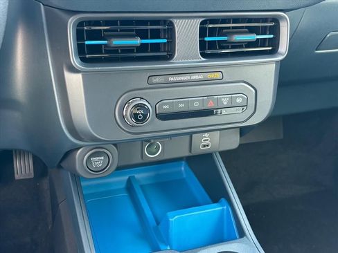New 2026 Ford Maverick XLT FWD image 18